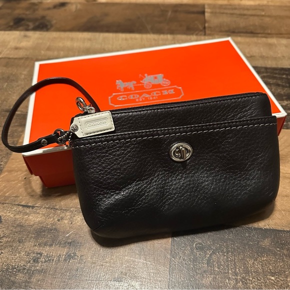 Coach Turnlock Leather Wristlet - Picture 1 of 7